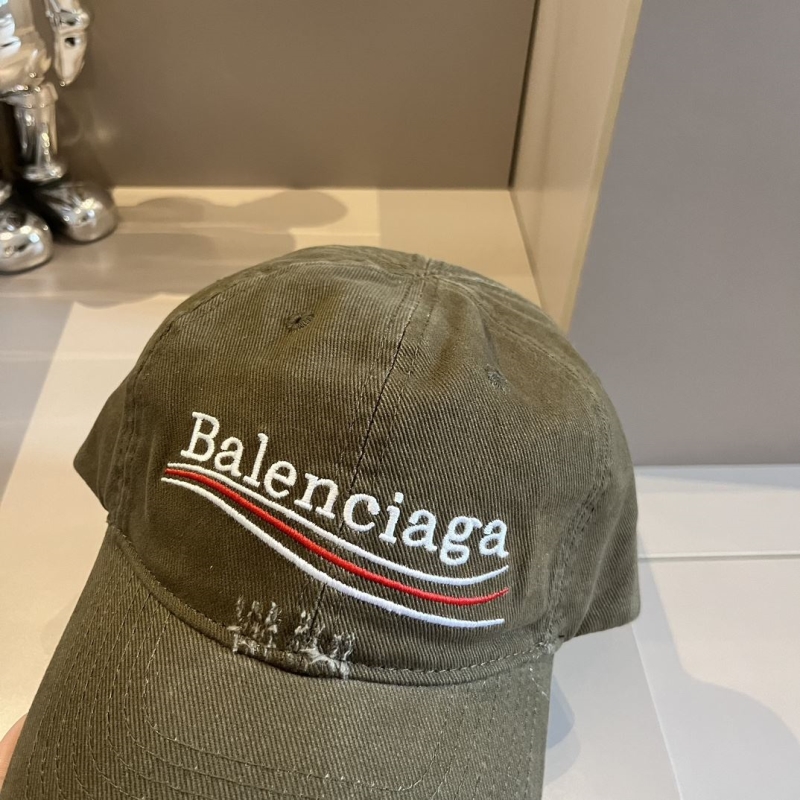 BALENCIAGA